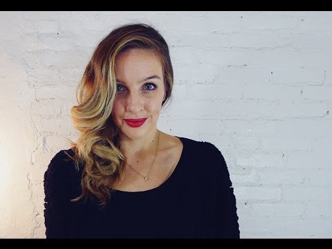 download lagu mp3 mp4 Side Swept Curls Tutorial, download lagu Side Swept Curls Tutorial gratis, unduh video klip Side Swept Curls Tutorial