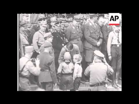 GERMAN KIDS MARCH PAST HITLER - SOUND