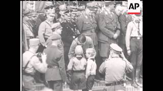 GERMAN KIDS MARCH PAST HITLER - SOUND