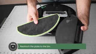 iRobot Roomba® 105 Vac/Combo | How to Clean the Mopping Pad