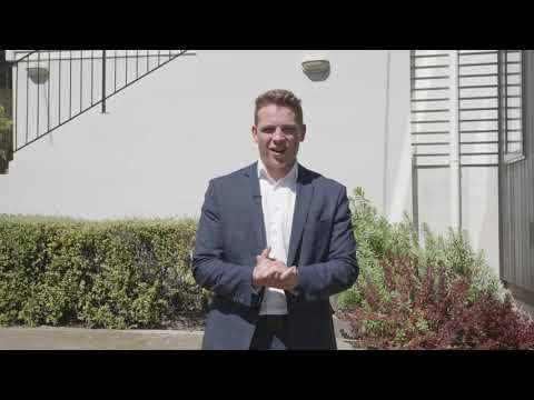 73 Hungerford Road, Lyall Bay - Wellington (Louis Metson & Ashleigh Abels)