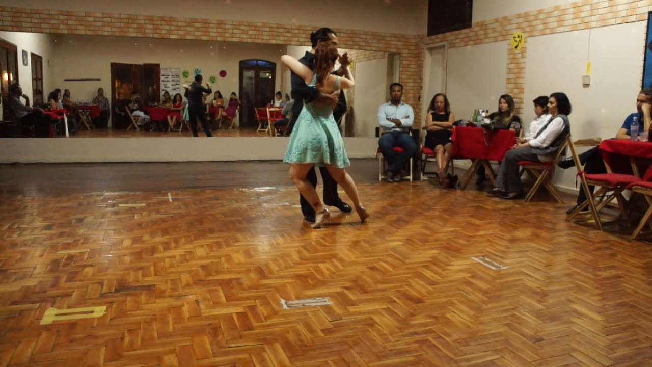 Sin palabras (Biagi) - Lindemberg Carvalho e Roberta Barreto