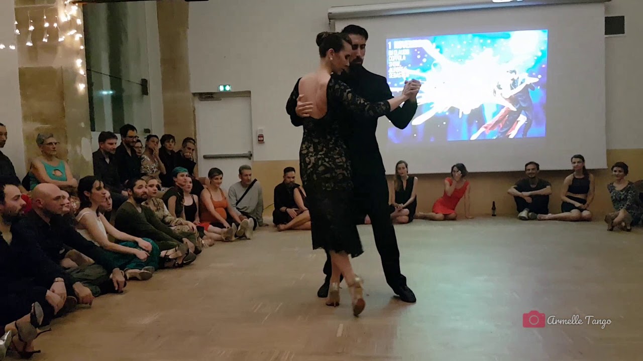 Video thumbnail for Sebastián Motter & Aurore Chadoin ❤ Bahia Blanca (Carlos Di Sarli) @ Paris - Oh-La-La Milonga