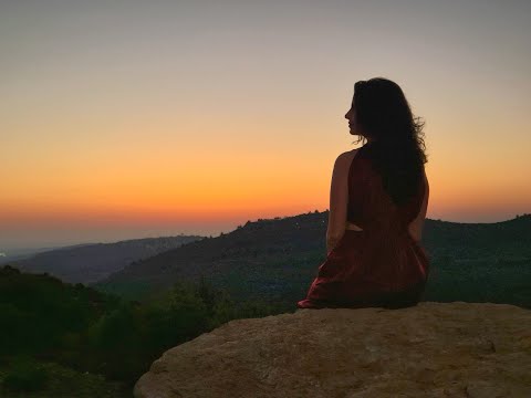 Christine Zayed - Safartu [Official Video]