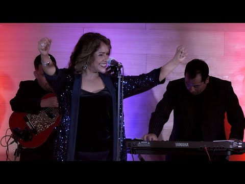 Jenny Rosero – Me das pena / La guayabita (En vivo oficial)