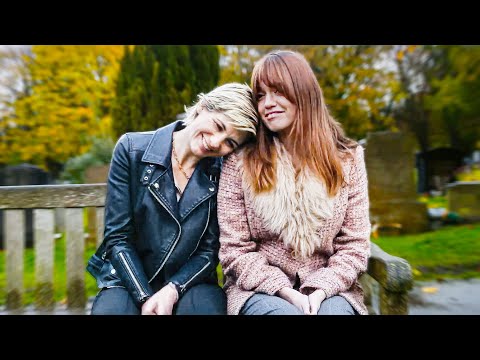 TOXIC TOWN - Official Trailer (2025) Aimee Lou Wood, Netflix thumbnail