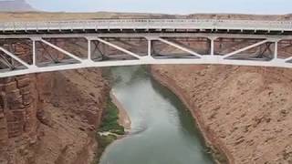 preview picture of video '360° view at Navajo Bridge'