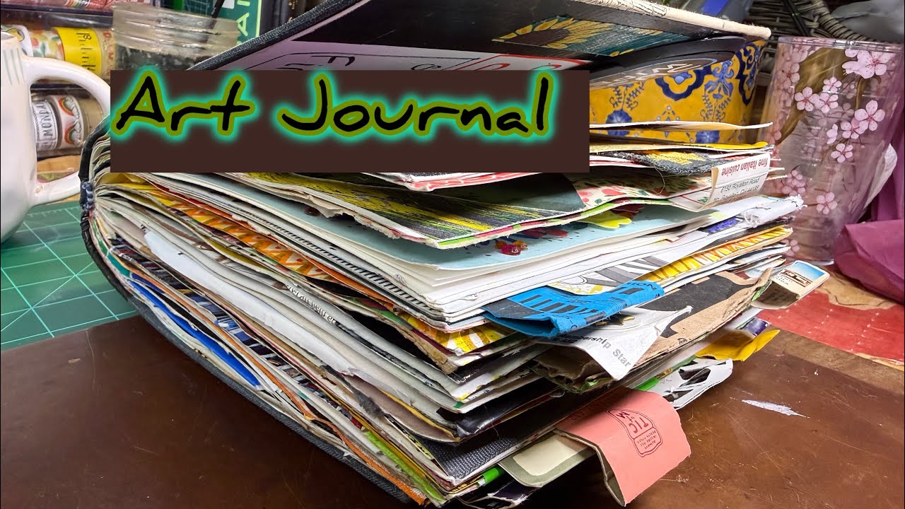 Art Journal- let’s play around in the art journal this morning