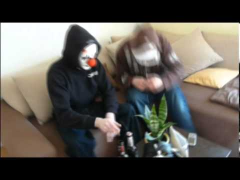 Strobiwahn & Cracksak - Zu Besuch (Official Video)