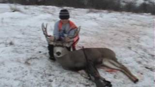 preview picture of video 'Kyles Awesome Mule Deer Hunt'