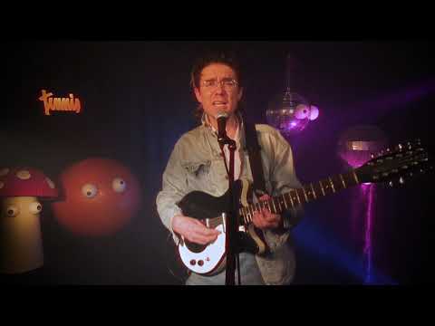 Live at Tennis Bar: When You Call My Name by John Moods