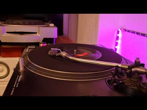 Joe Brown and the Bruvvers - That's what Love will Do - Picadilli - 1963 - 7" Record (45 Rpm)