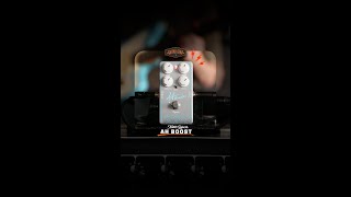 Video thumbnail for Xotic AH Booster, Allen Hinds by Guitar Gear