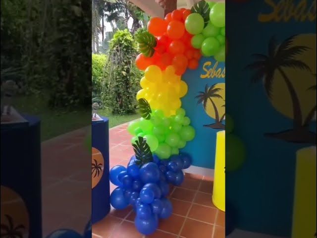 Vídeo relacionado con Paquete de 8 globos de fiesta con anillo dorado, globos grandes de aluminio de 71 cm para bodas, cumpleaños, decoraciones temáticas de carnaval, decoración de escenas fotográficas