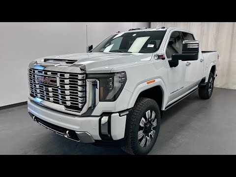 2026 GMC Sierra 3500HD 4WD Crew Cab Standard Box Denali in White for sale at Davis GMC Buick Lethbridge in Lethbridge, AB