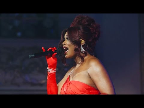 Rutshelle Guillaume live Montréal Canada pour la premiere fois concert RGEXPERIENCE