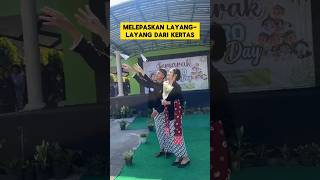 Download lagu momen romantis ketika fashion show bersama teman satu kelas ‼️‼️ #fashionshow #romantis #sekolah mp3