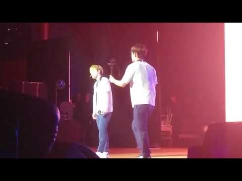 Seventeen - Dino & S.Coups ment + sexy solo dances