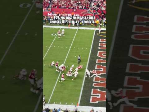 FERNANDO MENDOZA WITH A PLAY IU FANS WILL REMEMBER FOREVER