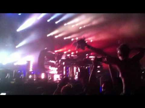 The Chemical Brothers Ultra Music Festival 2011 3.27 Sunday - Full Set Part 3/8