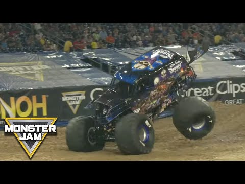 Son|uva Digger's Ryan Anderson Freestyle win | Houston│Monster Jam 2019 | Monster Jam