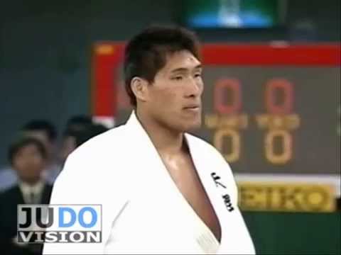 JUDO 2003 All Japan: Shinichi Shinohara 篠原 信 (JPN) - Masahiro Omura (JPN)