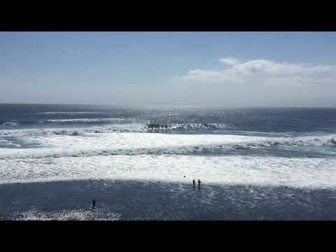 OUTSIDE CORNER BIG & PERFECT - Uluwatu Dreams