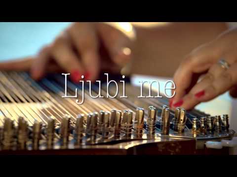 NAPOVEDNIK: FRAJERKE - LJUBI ME