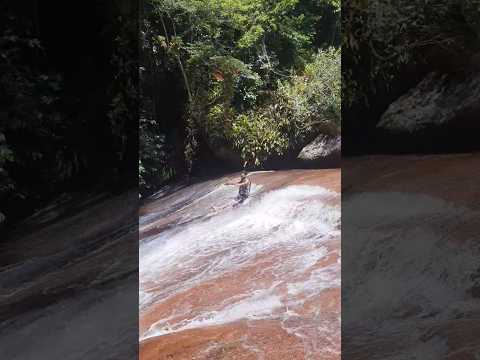 شلال لاجي إليا بيلا #saopaulo #viral #brasil #fypシ #travel#ilhabela #cachoeirasdobrasil