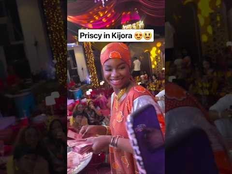 Priscilla Showers Zuchu With Money at Her Henna Party!  😍, #DiamondPlatnumz #rakeem #shorts