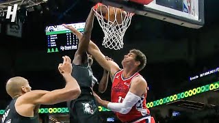 Anthony Edwards Throws Down VICIOUS POSTER on Lopez 😤