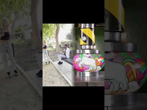 WET PAINT PRANK WITH TOPPER GUILD #viralvideo #shorts #foryou