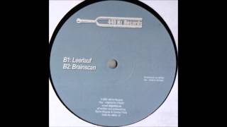 (2000) 440Hz-21 B1: Direct Sound: "Leerlauf"