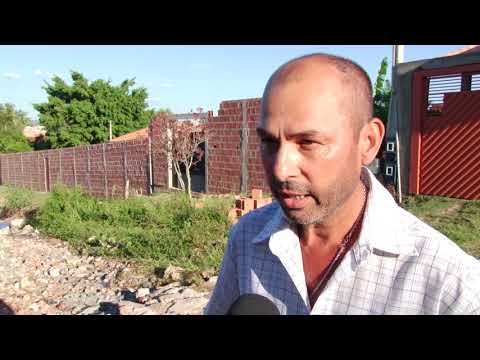 Moradores assinam abaixo-assinado para asfalto em ruas