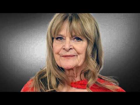 At 64, Nastassja Kinski FINALLY admits what we all suspected