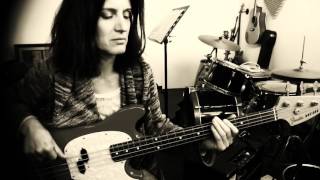 Closure - Jill Scott - Bassline