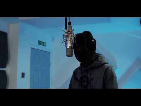 38 shamz plugged in W/Fumez