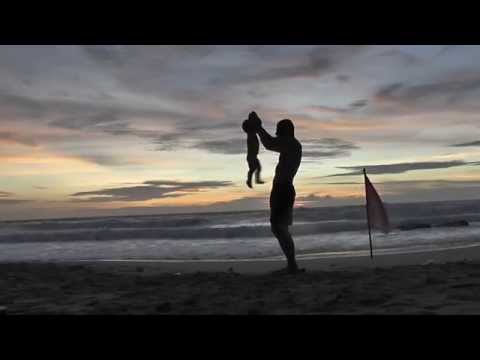 Динамическая гимнастика для младенцев Dynamic gymnastics for infants Dynamische gymnastik für Babys