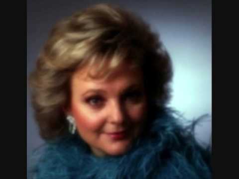 Lucia Popp sings "Wiegenlied" from Smetana's "Der Kuss"