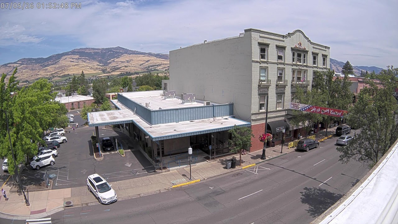 Live webcam view of Vista del centro desde el Columbia Hotel