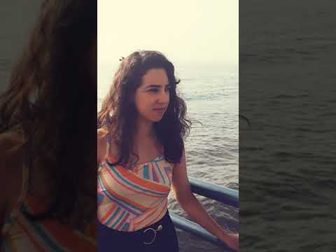 download lagu mp3 mp4 Sara Gil, download lagu Sara Gil gratis, unduh video klip Sara Gil