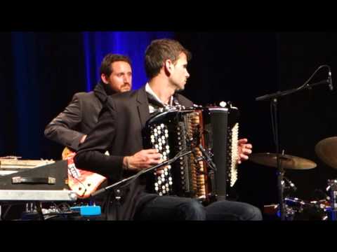 Vincent Peirani & Living Being Quintet