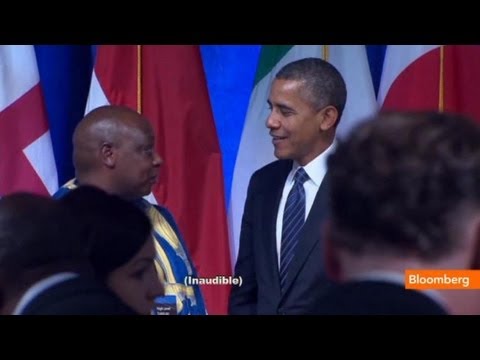 Obama: Quit Smoking `Because I'm Scared of My Wife'