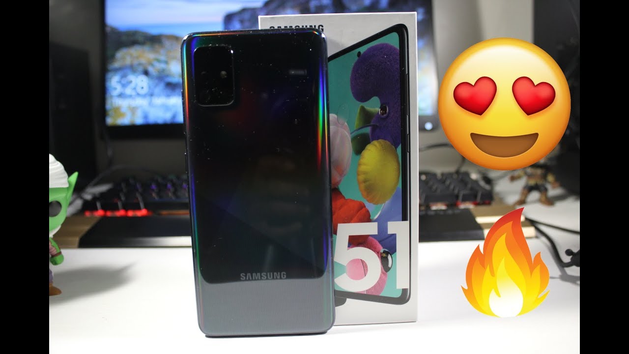 Samsung Galaxy A51 Unboxing & First Impressions! - $300 Budget Phone 2020!