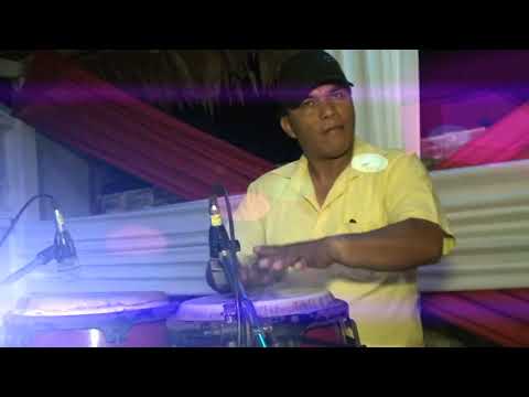 ALMIR Y SU BANDA - MANANA SE PEGA EN VIVO - 2013