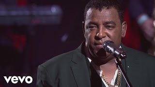 Gigantes do Samba, Raça Negra, Só Pra Contrariar - Deus Me Livre (Ao Vivo)