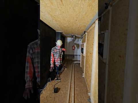 Wer ist bereit für die halloween Saison 2024? (Preshow für die Geisterbahn)