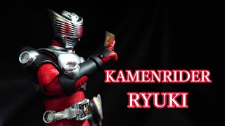 【真骨彫】SHフィギュアーツ仮面ライダー龍騎紹介