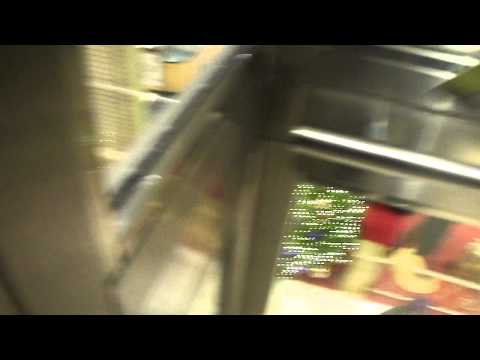 KONE/MCE Hydraulic Scenic Elevator @ Newport Centre Mall in Jersey City, NJ