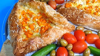 אוזני המן עם בטטה וגבינות hamantaschen With sweet potatoes and cheeses מטבח בקלי קלות ליהי קרויץ (ליהי קרויץ - מטבח בקלי קלות) - התמונה מוצגת ישירות מתוך אתר האינטרנט יוטיוב. זכויות היוצרים בתמונה שייכות ליוצרה. קישור קרדיט למקור התוכן נמצא בתוך דף הסרטון